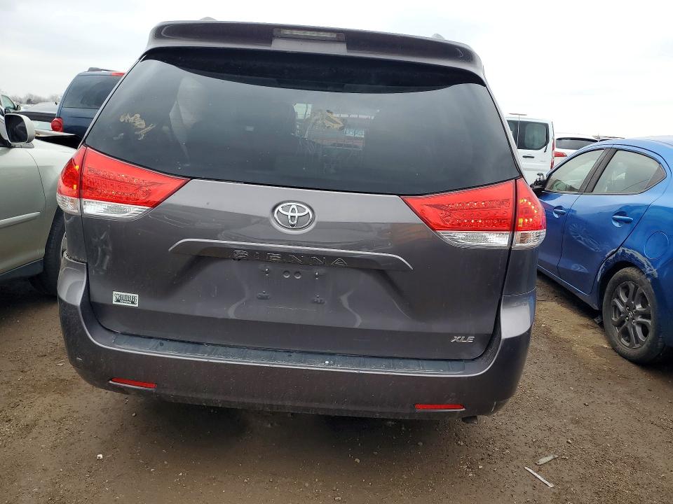 Aukcja sprzedaży 2012 Toyota Sienna, vin: 5TDYK3DCXCS232478, numer aukcji: 47731076