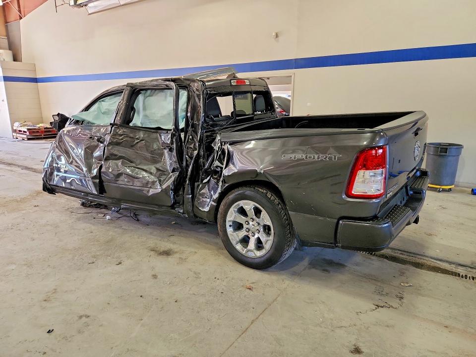 Продажа на аукционе авто 2022 Ram 1500, vin: 1C6RRFFGXNN423982, номер лота: 46627596