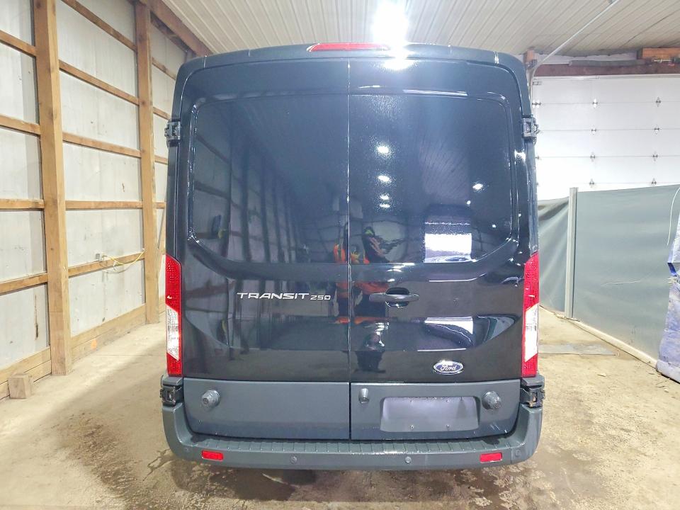 Aukcja sprzedaży 2015 Ford Transit, vin: 1FTYR2CM4FKA72948, numer aukcji: 49509196