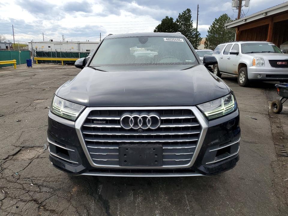 2019 Audi Q7 მანქანა იყიდება აუქციონზე, vin: WA1LAAF74KD013876, აუქციონის ნომერი: 46535446