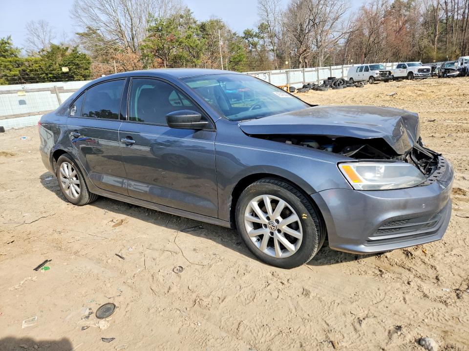 42045556 :رقم المزاد ، 3VWD17AJ9FM275089 vin ، 2015 Volkswagen Jetta مزاد بيع