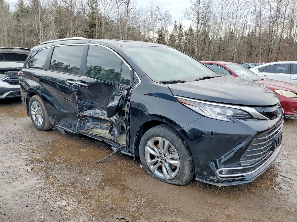 79826095 :رقم المزاد ، 5TDGSKFC6RS138982 vin ، 2024 Toyota Sienna مزاد بيع