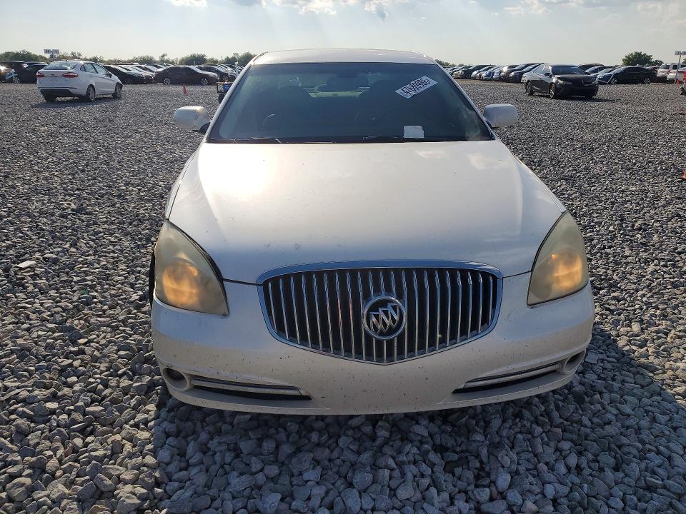 47689986 :رقم المزاد ، 1G4HC5EM9BU131194 vin ، 2011 Buick Lucerne مزاد بيع