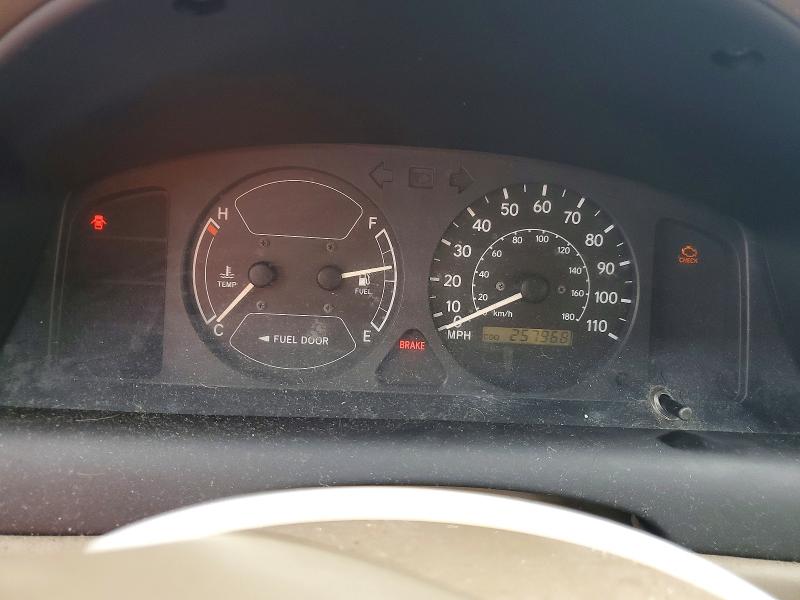 46483836 :رقم المزاد ، 1NXBR12E1YZ323583 vin ، 2000 Toyota Corolla مزاد بيع