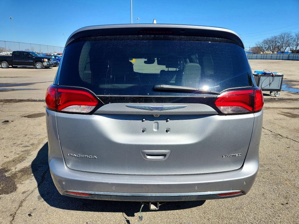 79635975 :رقم المزاد ، 2C4RC1GG8KR508281 vin ، 2019 Chrysler Pacifica مزاد بيع