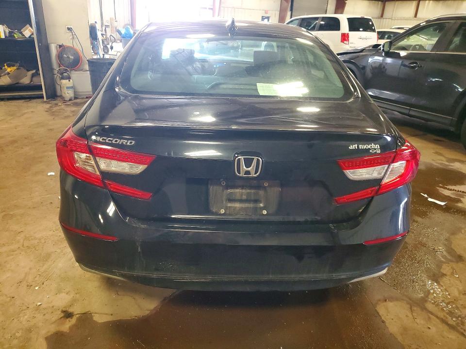 Продаж на аукціоні авто 2018 Honda Accord, vin: 1HGCV1F12JA055034, номер лоту: 46326716