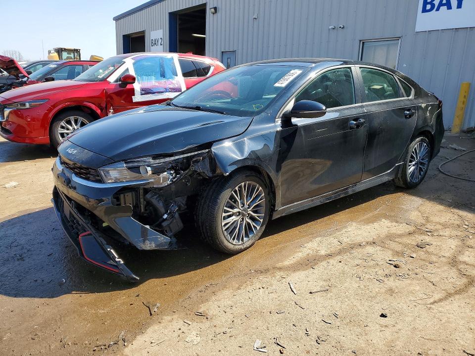 2023 Kia Forte მანქანა იყიდება აუქციონზე, vin: 3KPF54AD9PE568110, აუქციონის ნომერი: 47907906