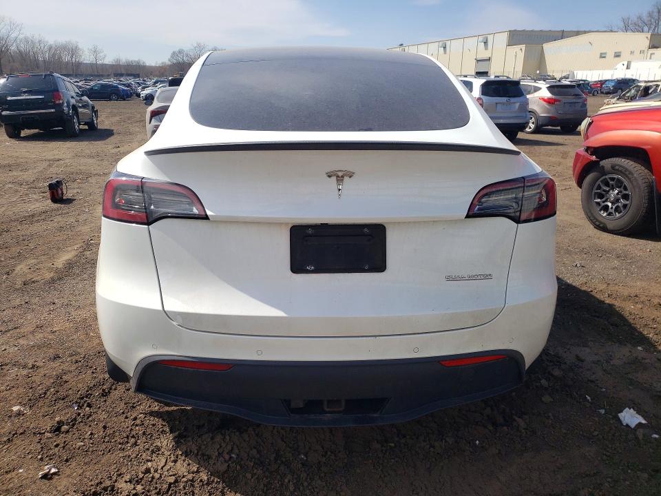 47740056 :رقم المزاد ، 7SAYGDEF4NF452435 vin ، 2022 Tesla Model Y مزاد بيع