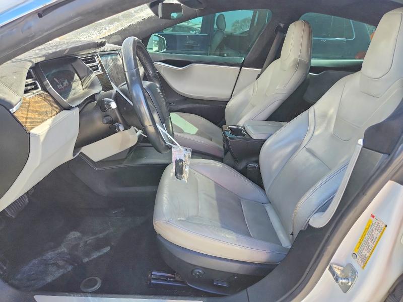 47630026 :رقم المزاد ، 5YJSA1E20GF141006 vin ، 2016 Tesla Model S مزاد بيع