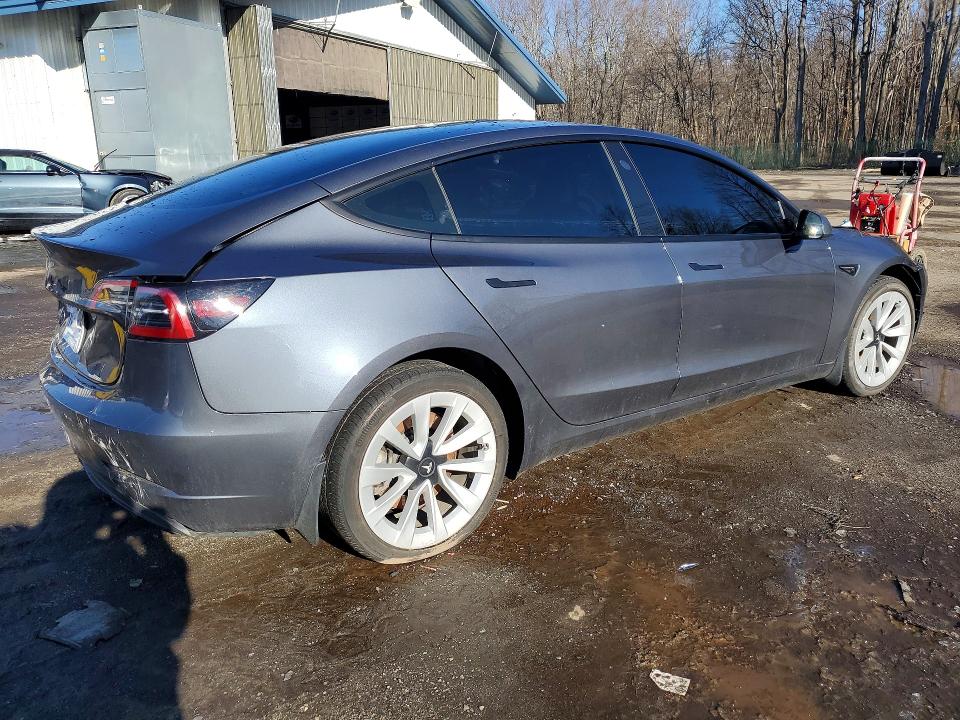 47108326 :رقم المزاد ، 5YJ3E1EA0PF651727 vin ، 2023 Tesla Model 3 مزاد بيع