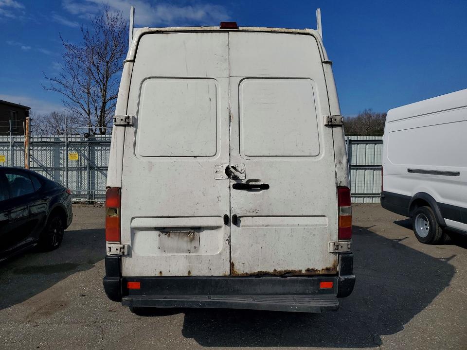 Продажа на аукционе авто 2004 Sprinter 2500 Sprin, vin: WD2PD644645680660, номер лота: 49664136