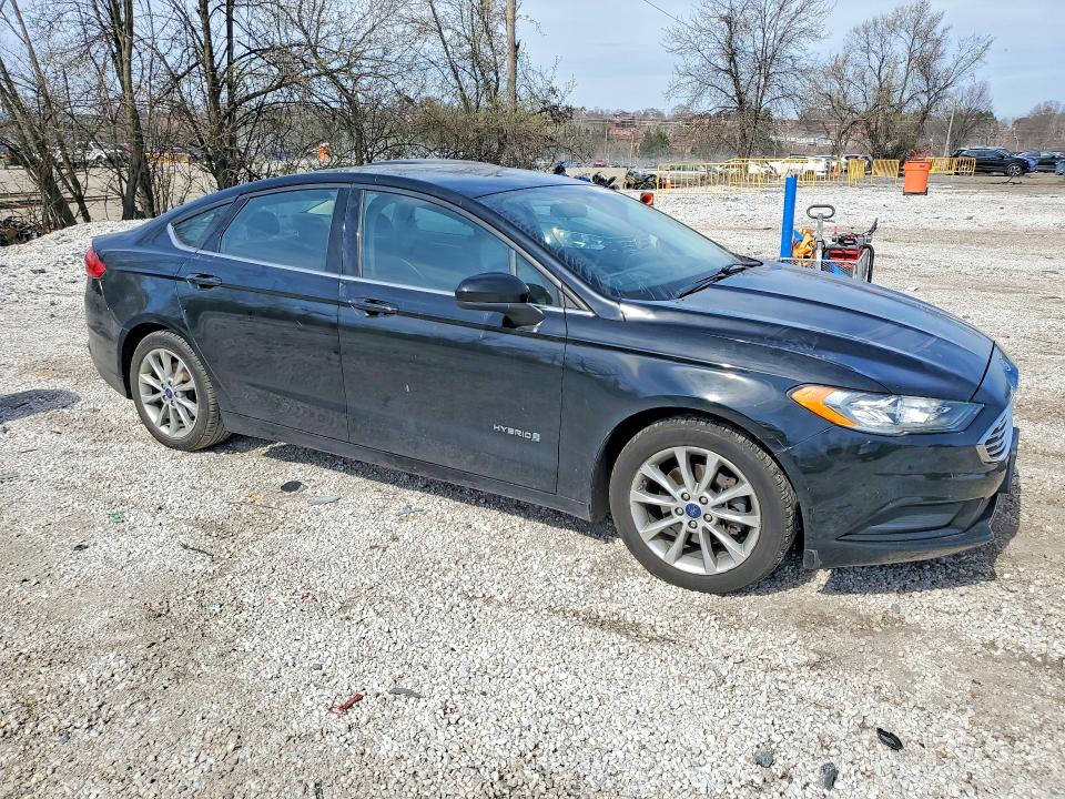 2017 Ford Fusion მანქანა იყიდება აუქციონზე, vin: 3FA6P0LU0HR117132, აუქციონის ნომერი: 50805666