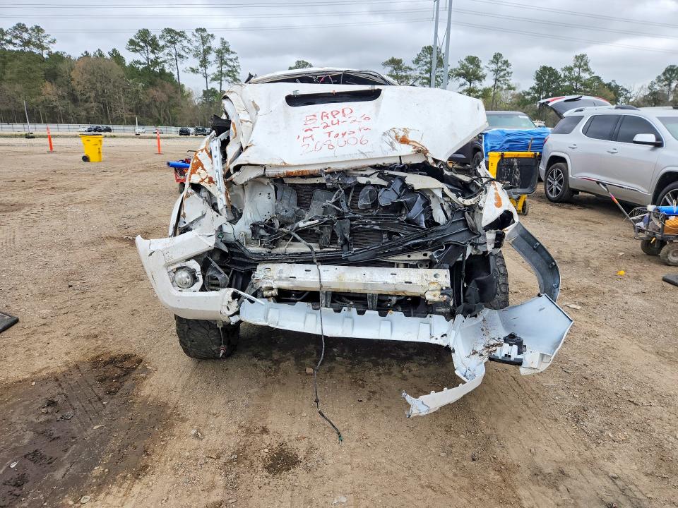 2019 Toyota Tacoma მანქანა იყიდება აუქციონზე, vin: 3TMCZ5AN6KM208006, აუქციონის ნომერი: 79913105