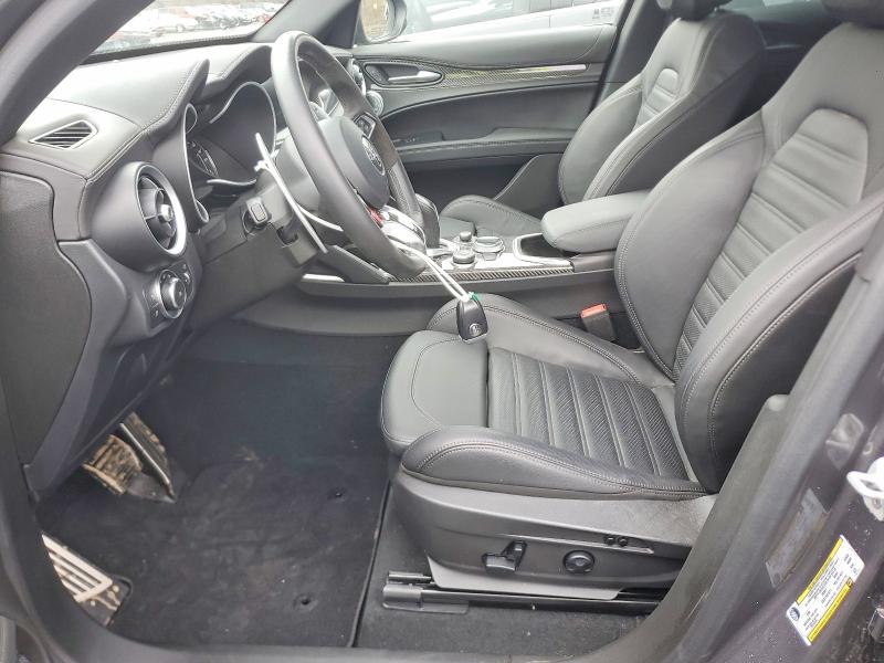 46019956 :رقم المزاد ، ZASPAKEV8P7D67930 vin ، 2023 Alfa Romeo Stelvio مزاد بيع
