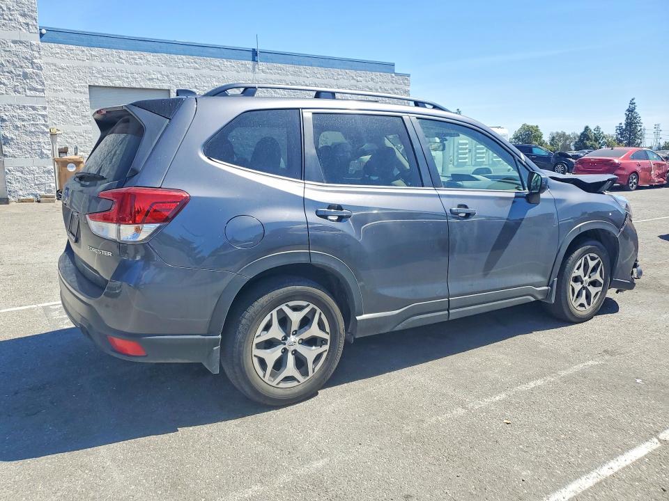 Продажа на аукционе авто 2024 Subaru Forester, vin: JF2SKADCXRH464765, номер лота: 46490036