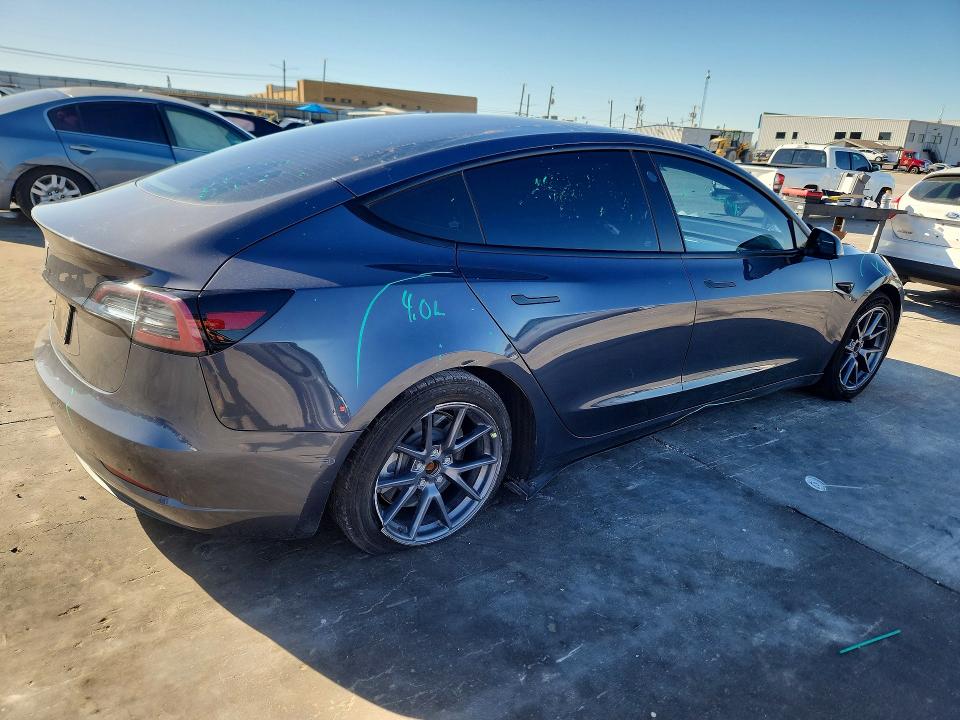 Продажа на аукционе авто 2022 Tesla Model 3, vin: 5YJ3E1EA7NF204258, номер лота: 45930226