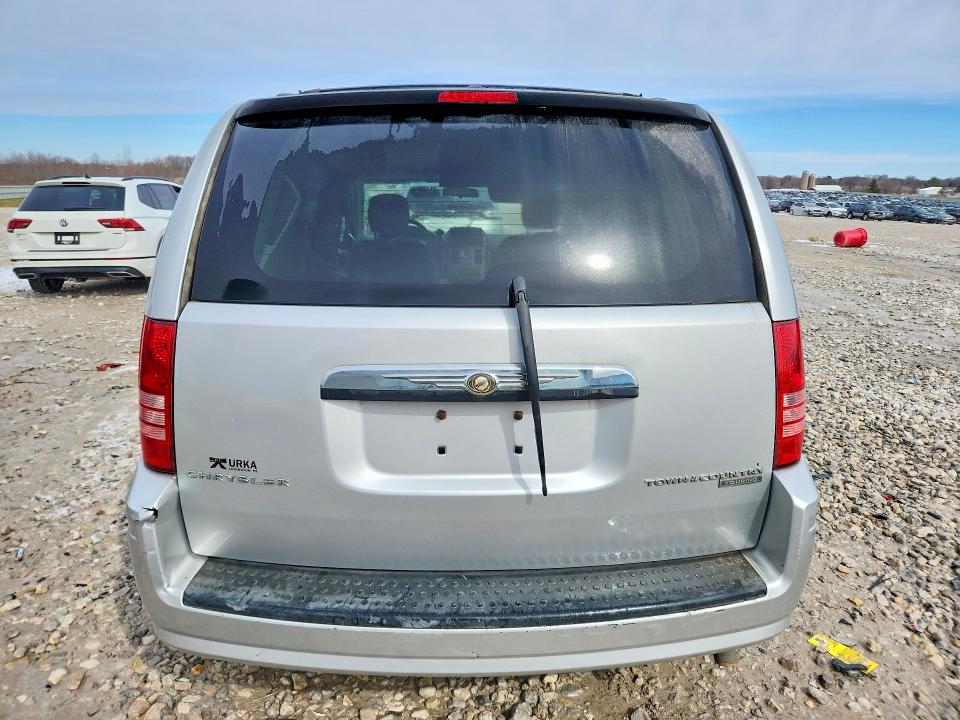 Продажа на аукционе авто 2009 Chrysler Town & Country, vin: 2A8HR54139R673742, номер лота: 45555236