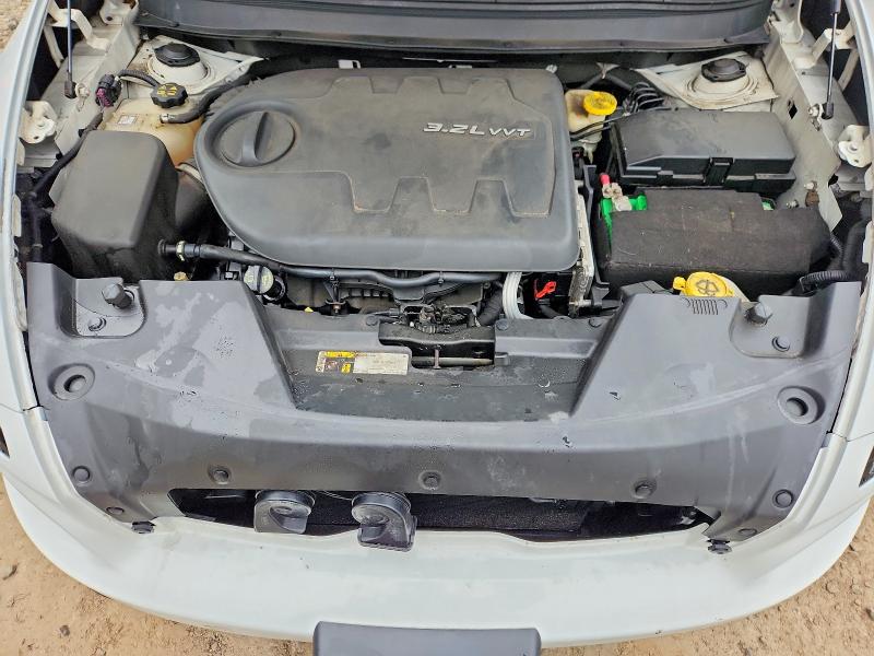 45635416 :رقم المزاد ، 1C4PJLCSXEW115574 vin ، 2014 Jeep Cherokee مزاد بيع
