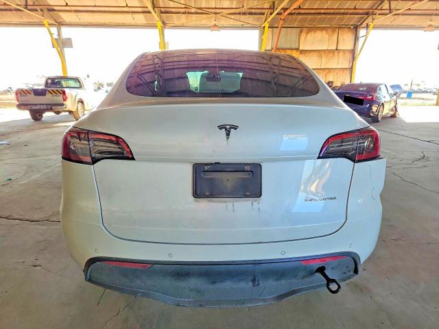Продажа на аукционе авто 2021 Tesla Model Y, vin: 5YJYGAEEXMF216809, номер лота: 46409246