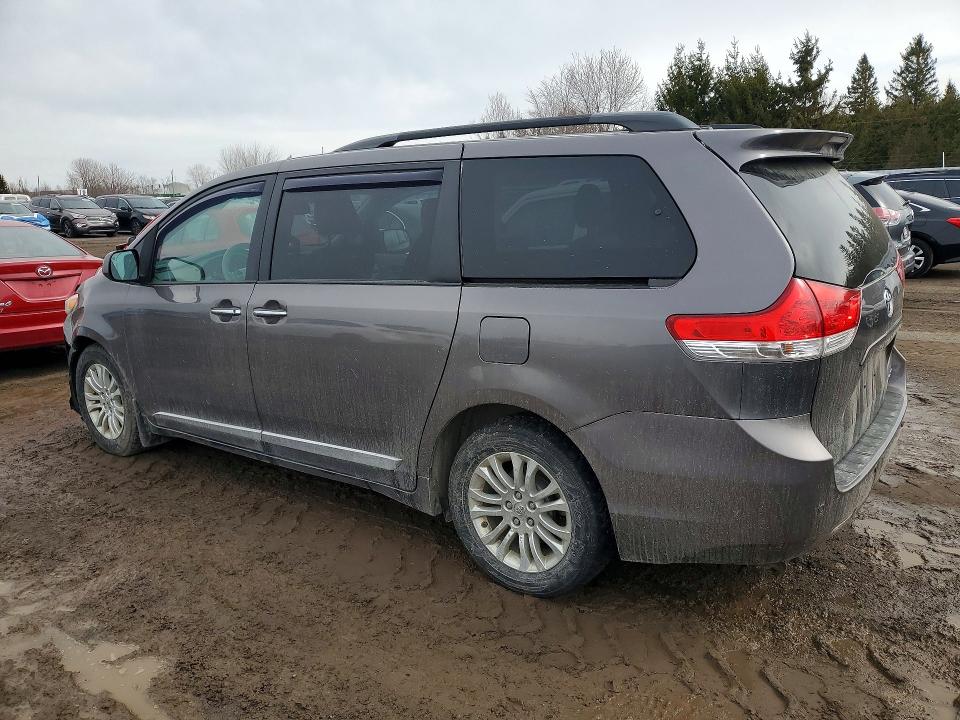 Продажа на аукционе авто 2013 Toyota Sienna, vin: 5TDYK3DC7DS354863, номер лота: 46511216