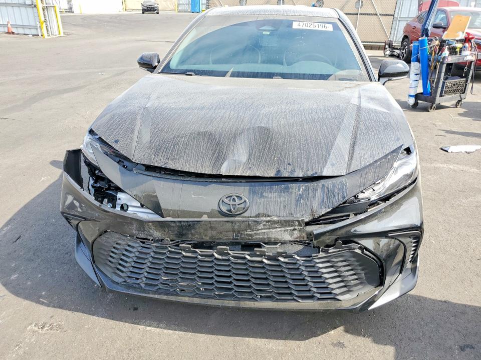 47025196 :رقم المزاد ، 4T1DAACK4SU111658 vin ، 2025 Toyota Camry مزاد بيع
