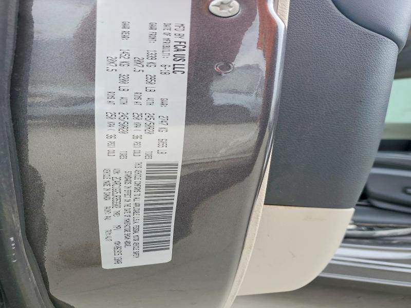 46737146 :رقم المزاد ، 2C4RC1GG5JR353302 vin ، 2018 Chrysler Pacifica مزاد بيع