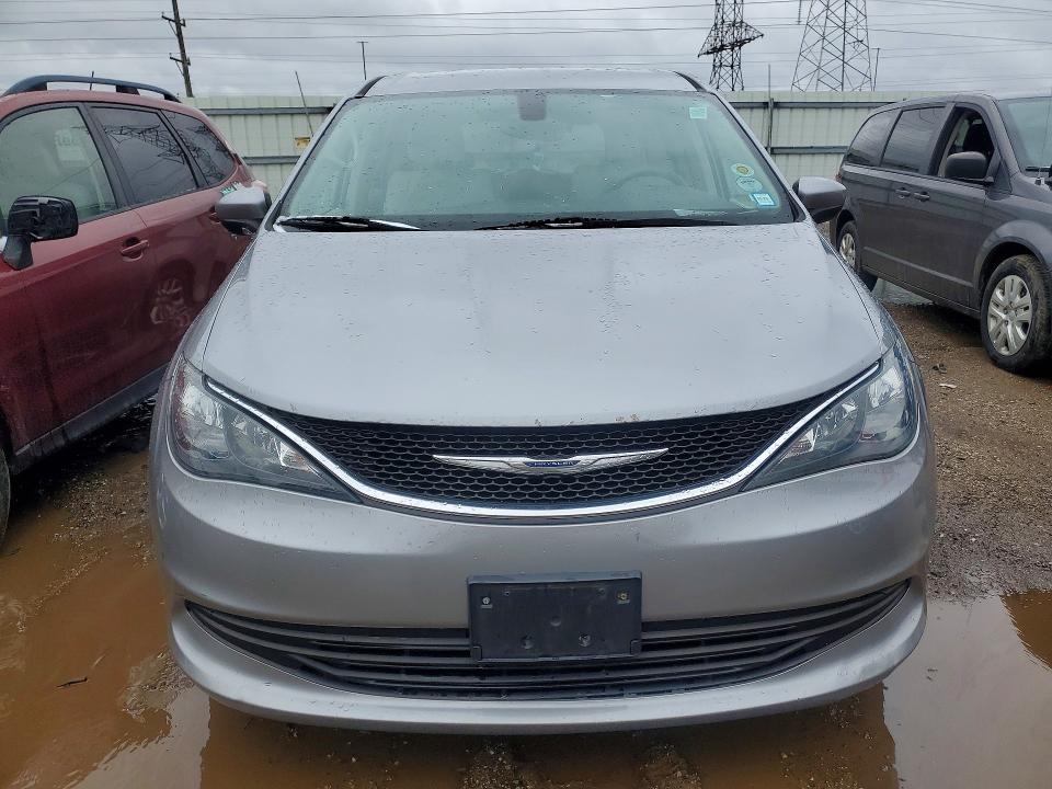 41815026 :رقم المزاد ، 2C4RC1DG9HR507735 vin ، 2017 Chrysler Pacifica مزاد بيع