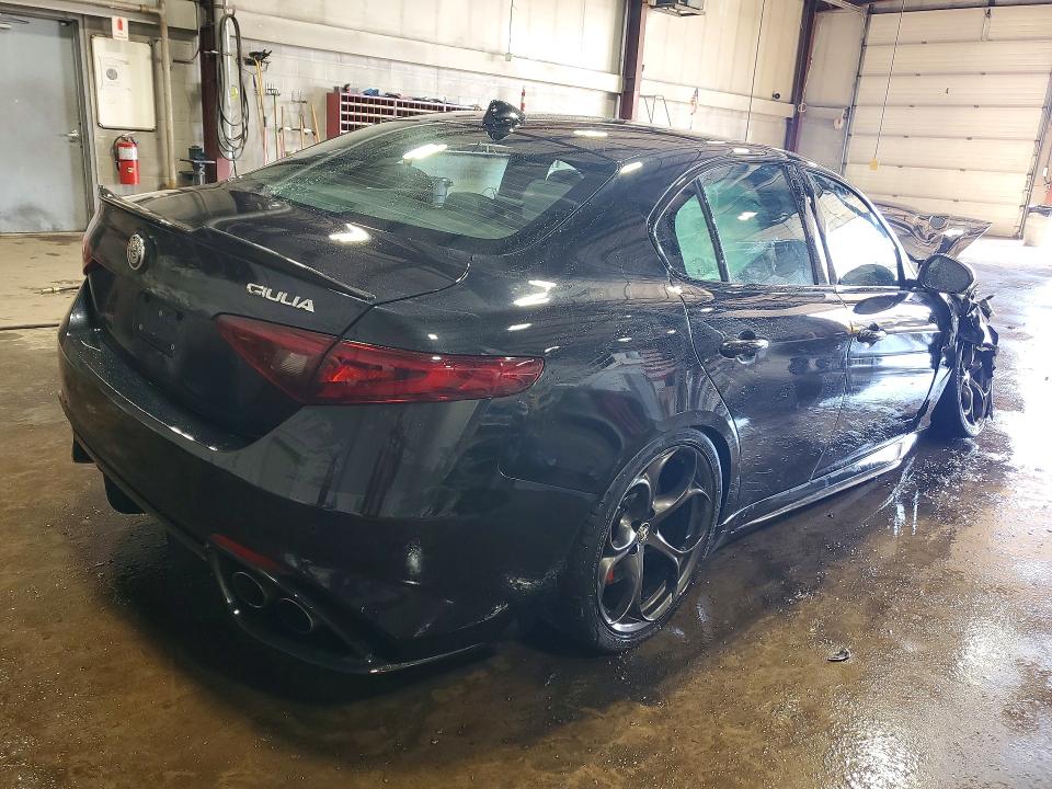 2023 Alfa Romeo Giulia მანქანა იყიდება აუქციონზე, vin: ZARFAMEVXP7676787, აუქციონის ნომერი: 79423605