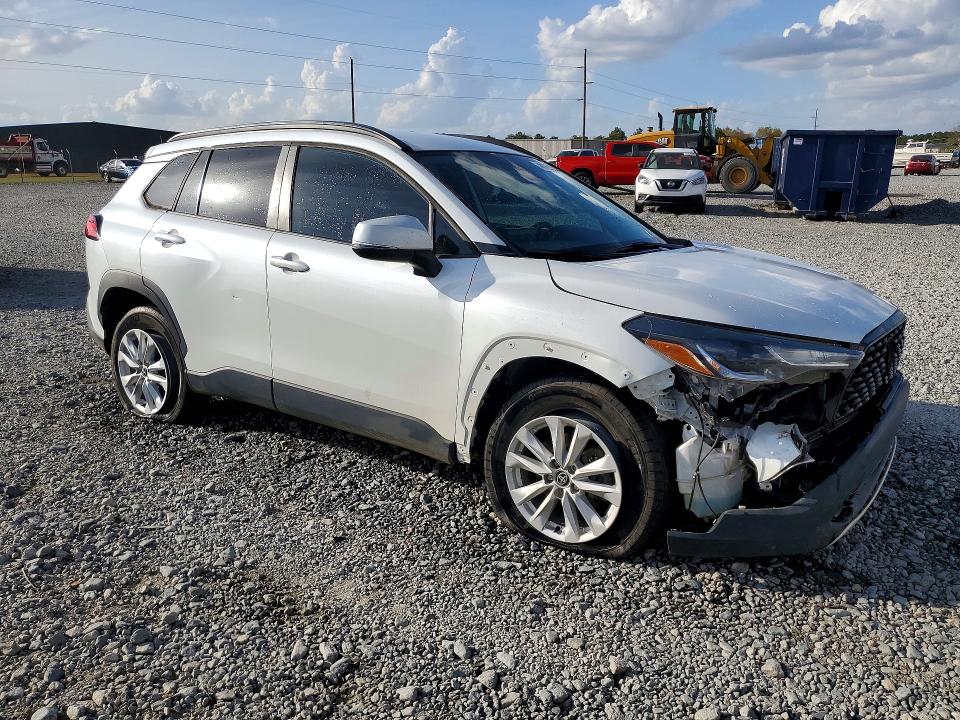 2022 Toyota Corolla Cross მანქანა იყიდება აუქციონზე, vin: 7MUCAAAG7NV002656, აუქციონის ნომერი: 41688346