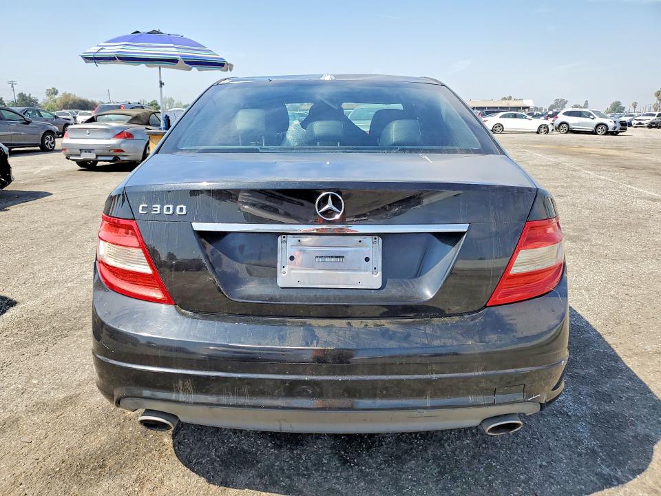 47133796 :رقم المزاد ، WDDGF5EB1BA424133 vin ، 2011 Mercedes-benz C مزاد بيع
