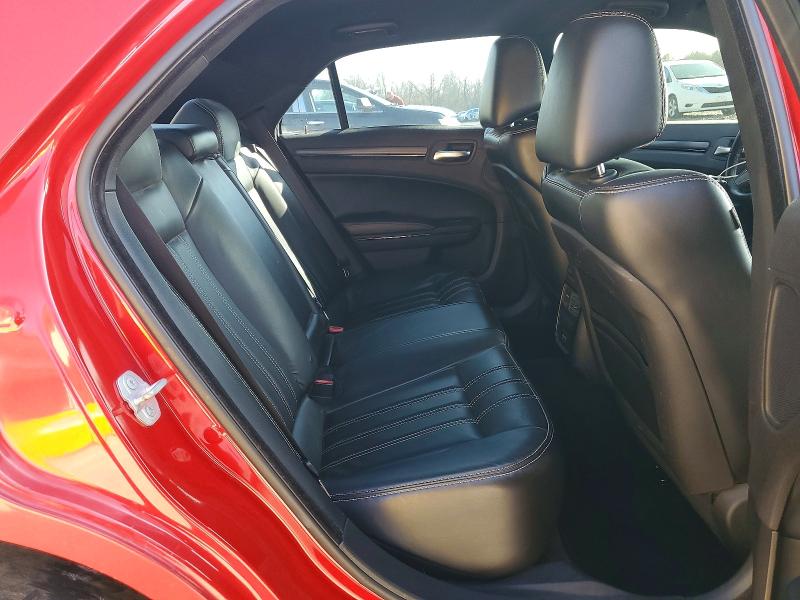 Продажа на аукционе авто 2015 Chrysler 300, vin: 2C3CCAGG2FH927880, номер лота: 42049616