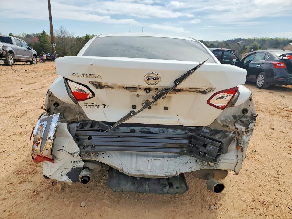 2017 Nissan Altima მანქანა იყიდება აუქციონზე, vin: 1N4AL3AP3HN308163, აუქციონის ნომერი: 46272886