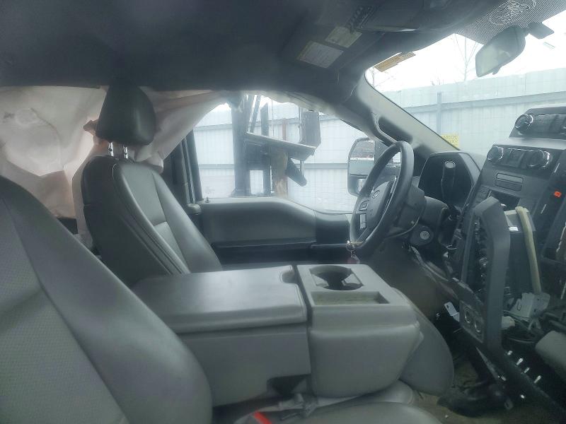 79514585 :رقم المزاد ، 1FD0X5HT1KEF06185 vin ، 2019 Ford F550 مزاد بيع