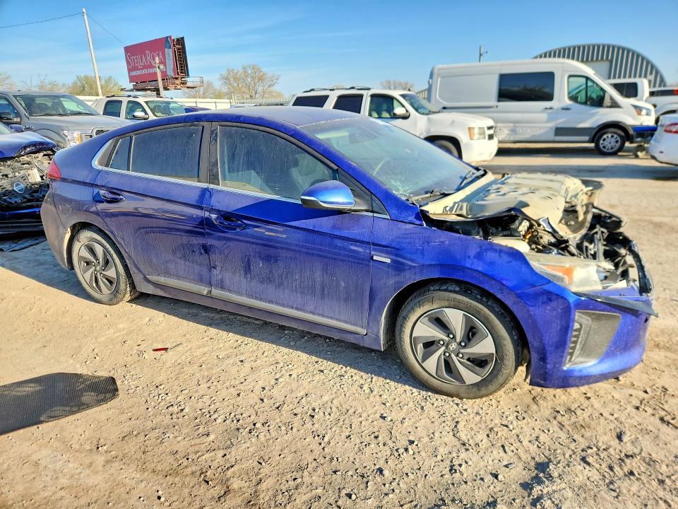41676416 :رقم المزاد ، KMHC75LC3KU131667 vin ، 2019 Hyundai Ioniq Hybrid مزاد بيع