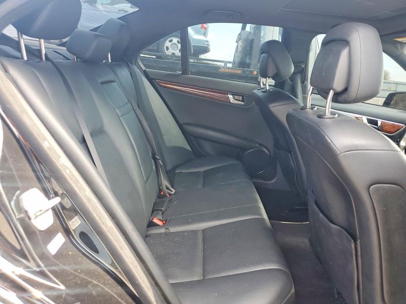 Продаж на аукціоні авто 2011 Mercedes-benz C, vin: WDDGF5EB9BA473273, номер лоту: 45851316