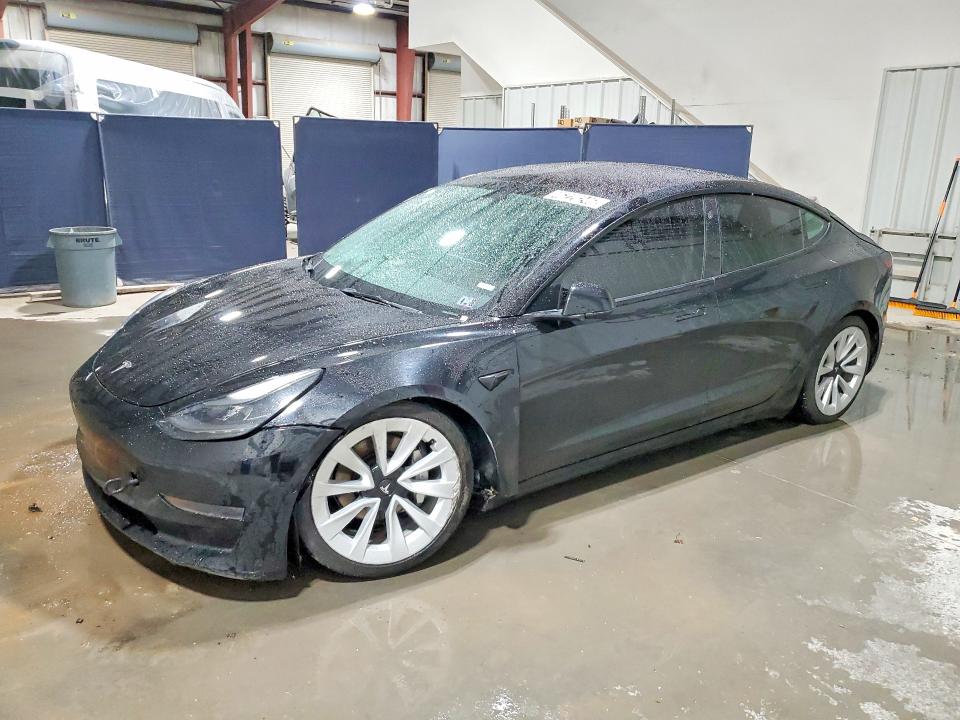 Auction sale of the 2022 Tesla Model 3, vin: 5YJ3E1EA7NF372417, lot number: 46220246