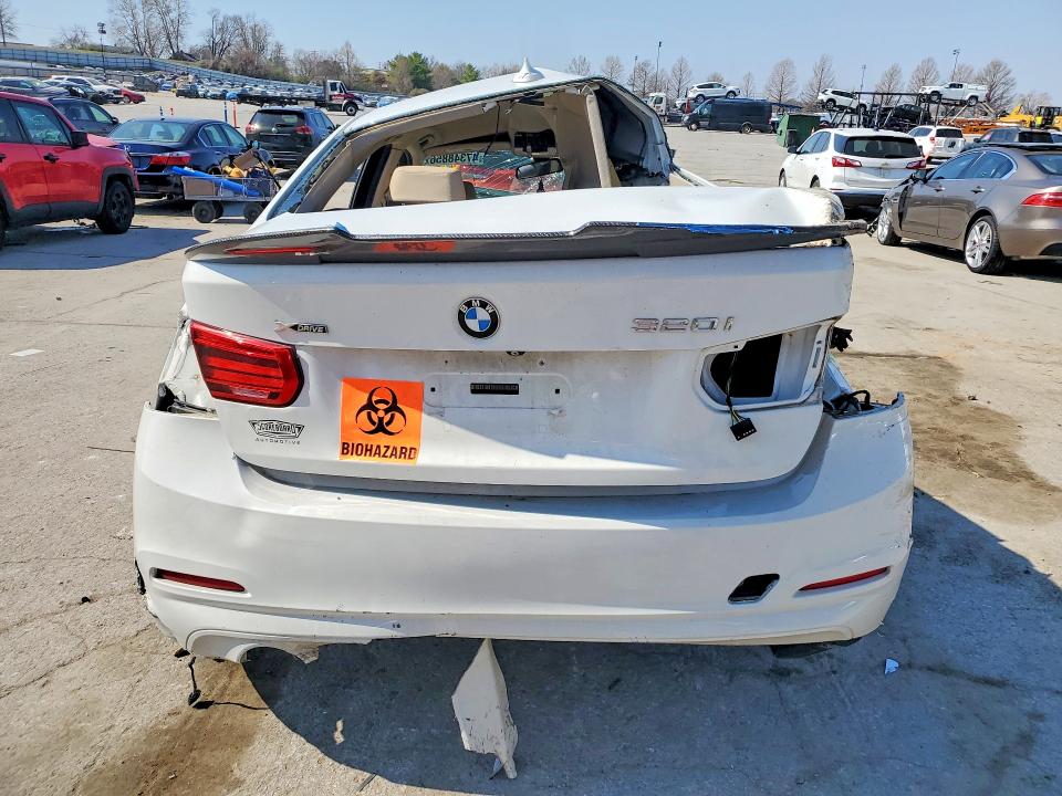 2018 Bmw 320 მანქანა იყიდება აუქციონზე, vin: WBA8E5G55JNU46407, აუქციონის ნომერი: 47348856