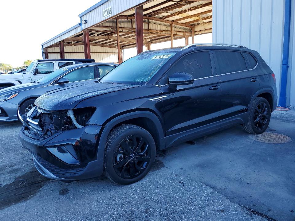 41727276 :رقم المزاد ، 3VVSX7B25RM003578 vin ، 2024 Volkswagen Taos مزاد بيع