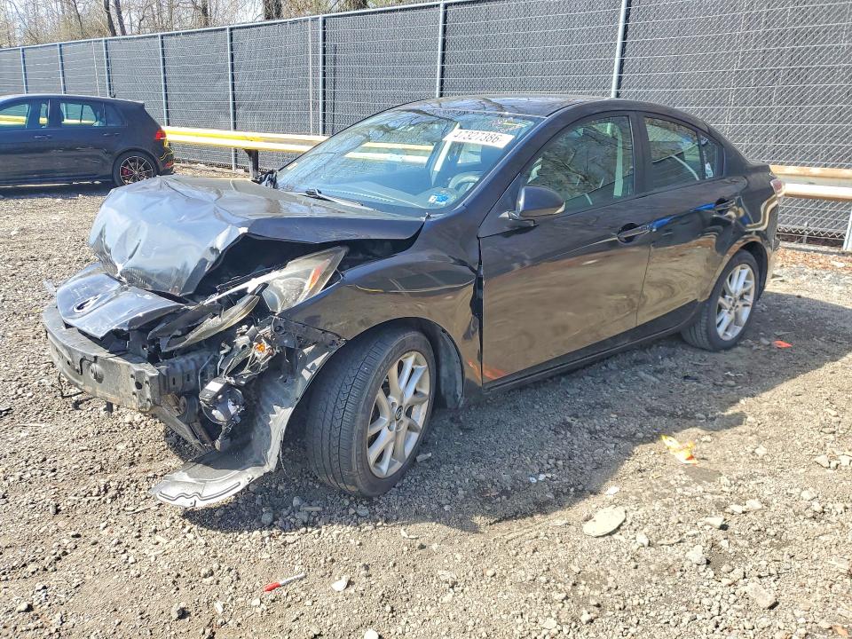 47327386 :رقم المزاد ، JM1BL1W96D1720835 vin ، 2013 Mazda 3 مزاد بيع