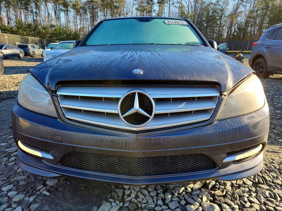 Продаж на аукціоні авто 2011 Mercedes-benz C, vin: WDDGF8BB8BF525680, номер лоту: 41740576