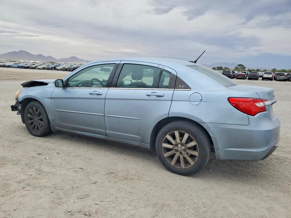 48293616 :رقم المزاد ، 1C3CCBBB1DN732777 vin ، 2013 Chrysler 200 مزاد بيع