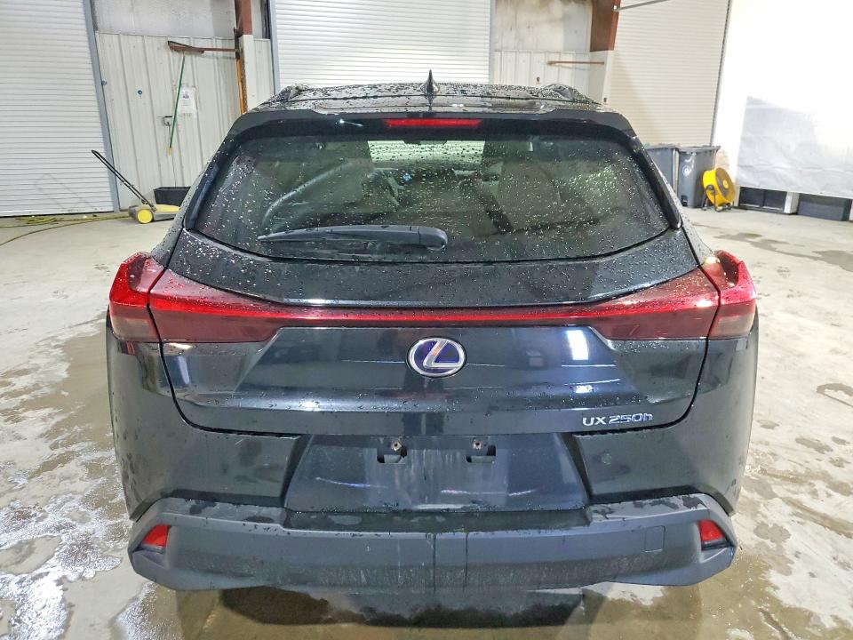47346676 :رقم المزاد ، JTHP9JBH6M2045479 vin ، 2021 Lexus Ux 250h مزاد بيع
