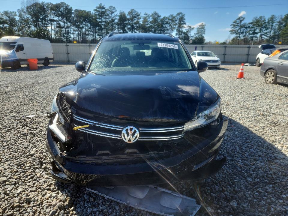 2017 Volkswagen Tiguan მანქანა იყიდება აუქციონზე, vin: WVGAV7AX8HW503614, აუქციონის ნომერი: 41704256