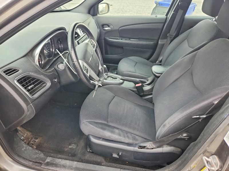 2013 Chrysler 200 მანქანა იყიდება აუქციონზე, vin: 1C3CCBBG1DN718230, აუქციონის ნომერი: 47240536