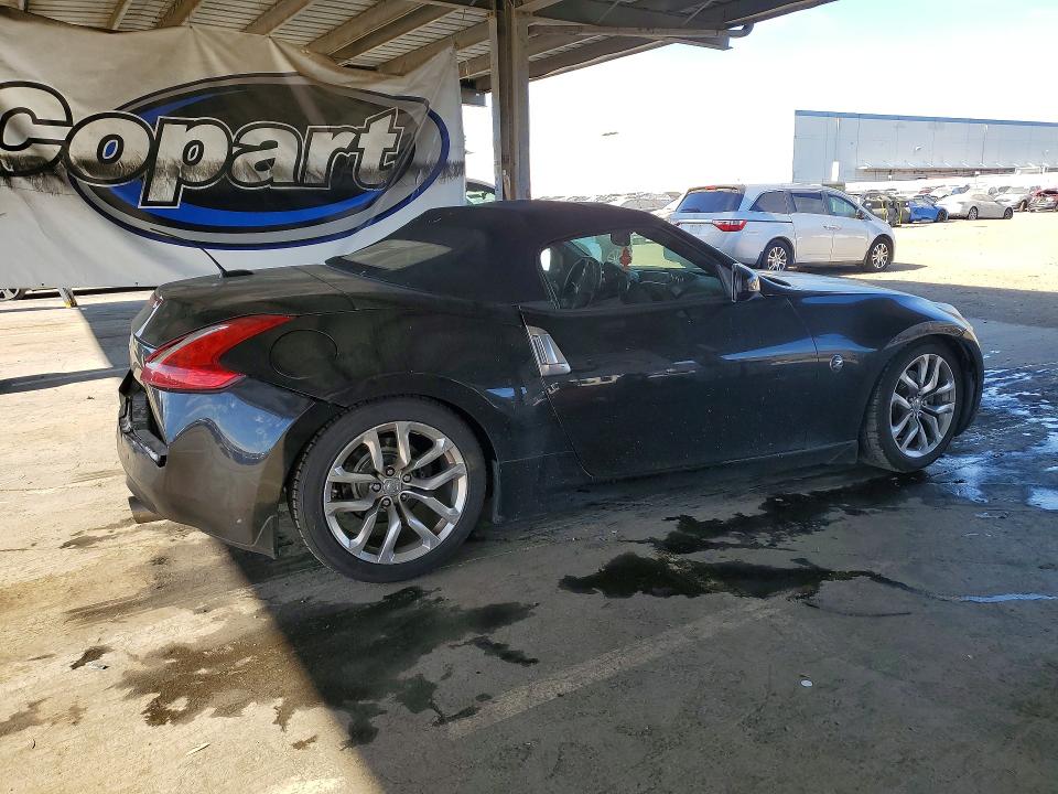 48087056 :رقم المزاد ، JN1AZ4FH2AM304037 vin ، 2010 Nissan 370z Automatic مزاد بيع