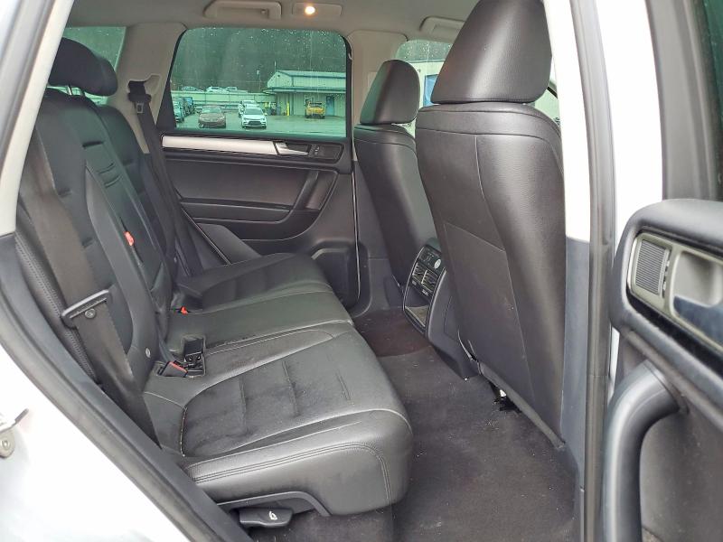 79654555 :رقم المزاد ، WVGEF9BP2ED015260 vin ، 2014 Volkswagen Touareg مزاد بيع