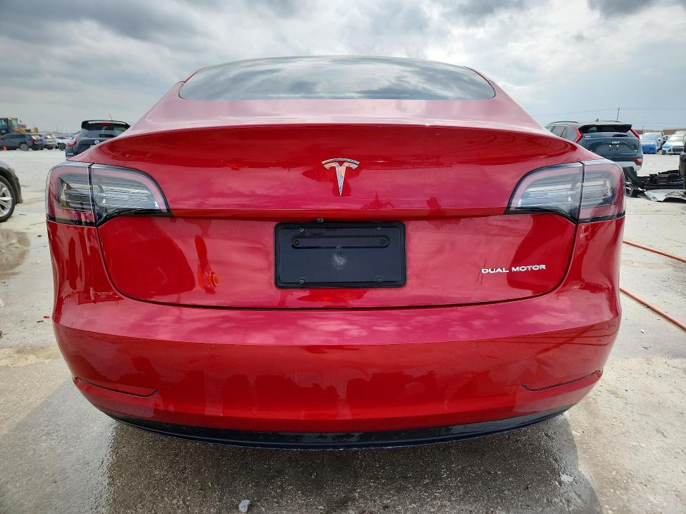79046785 :رقم المزاد ، 5YJ3E1EB3NF313308 vin ، 2022 Tesla Model 3 مزاد بيع