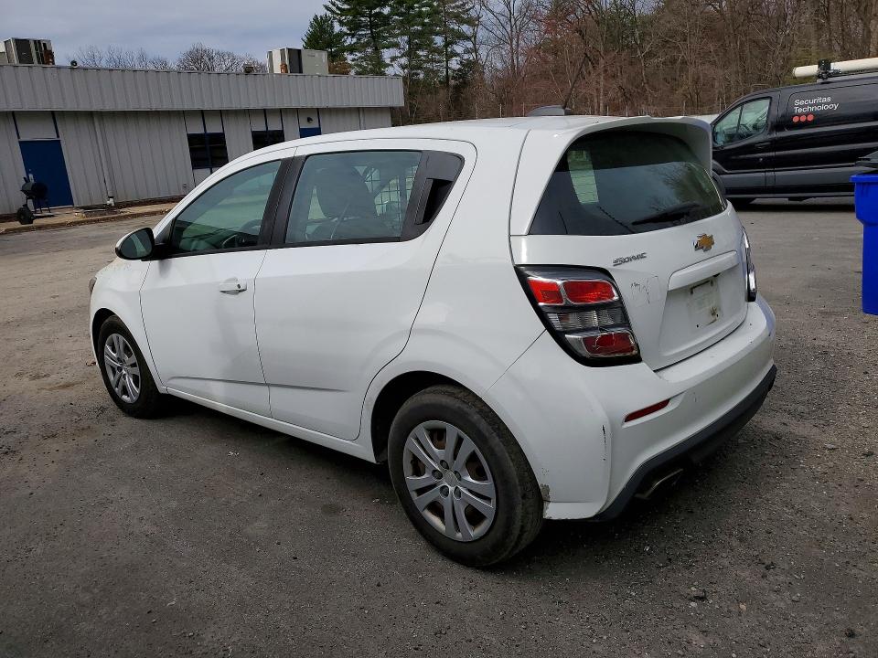 Продаж на аукціоні авто 2018 Chevrolet Sonic, vin: 1G1JG6SH6J4130423, номер лоту: 46335806