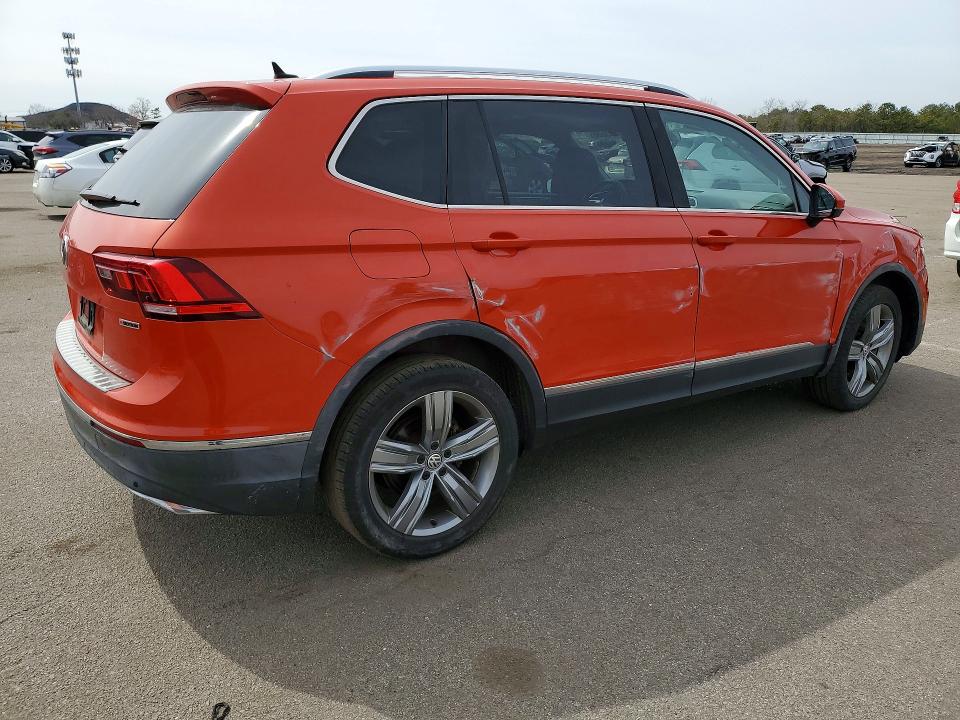46523686 :رقم المزاد ، 3VV4B7AX3KM008899 vin ، 2019 Volkswagen Tiguan مزاد بيع