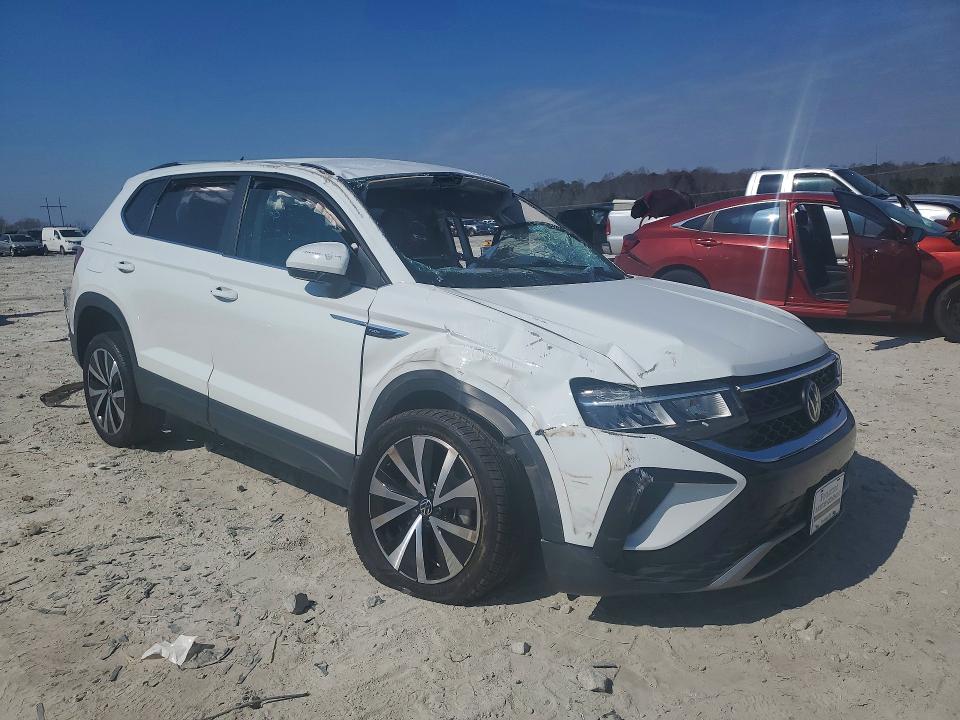 2024 Volkswagen Taos მანქანა იყიდება აუქციონზე, vin: 3VVSX7B26RM076247, აუქციონის ნომერი: 79812935